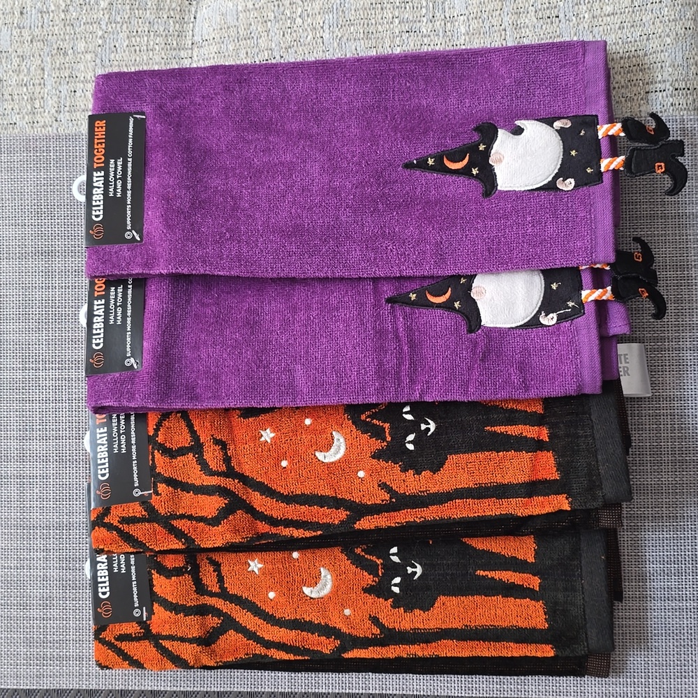 CELEBRATE TOGETHER HALLOWEEN HAND TOWEL BUNDLE OF 4